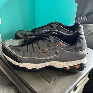 Skechers Wide Fit Black Grey shoes Men Sport Comfort Memory Foam size 12